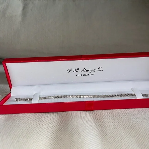 Diamond Tennis Bracelet (1